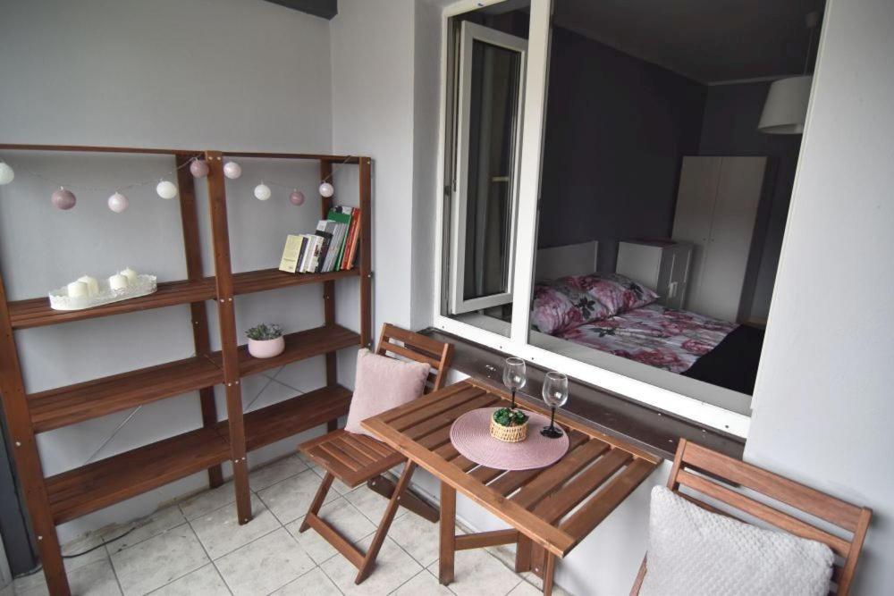 شقة غدانسك  في Trzypokojowy Apartament المظهر الخارجي الصورة